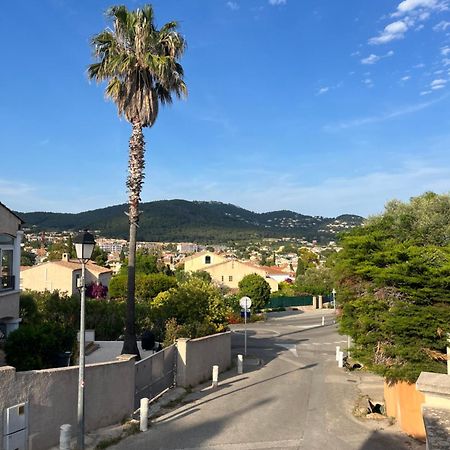 Charmant Bas De Villa Avec Terrasse A Proximite De La Plage Et Du Port Carqueiranne Eksteriør billede